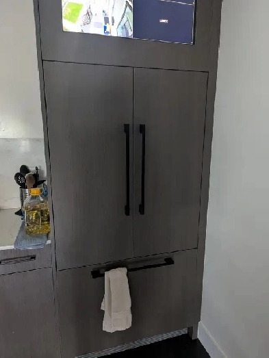 Front Duplex – Private Bedroom & Private Bathroom - Langara