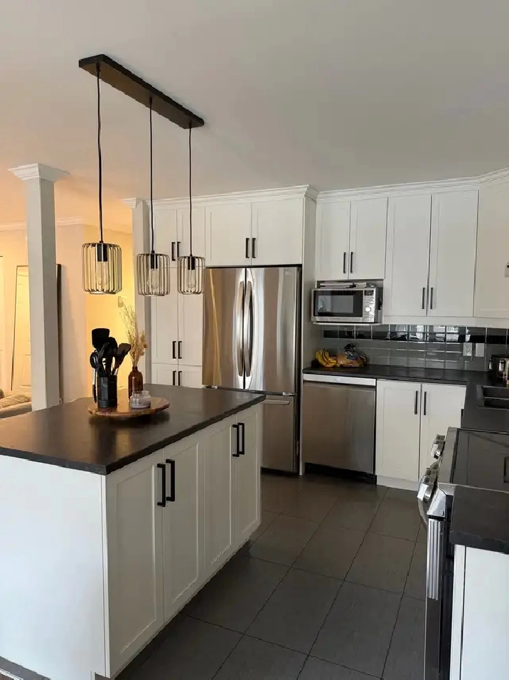 Superbe condo - Grand 4 1/2 à louer