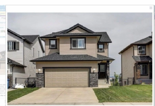 Main floor 3 bed.2.5 bath, bonus room and attached double garage