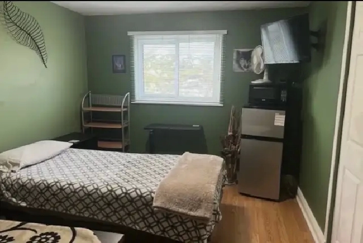 Room Available Immediately 5 Mins To Darlington OPG Plant