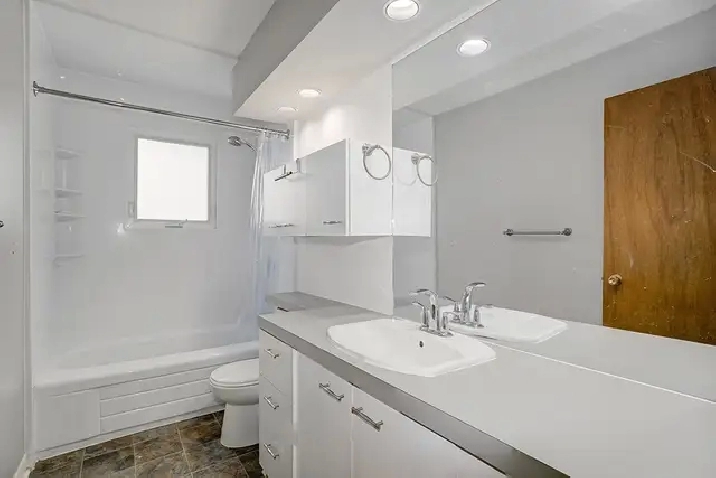 Spacious 3-Bedroom in Ottawa’s East End – 201 Gladu st. Ottawa