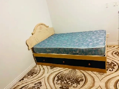 Furnished bed room for rent at HWY7 & Times Avenue $50 off for l