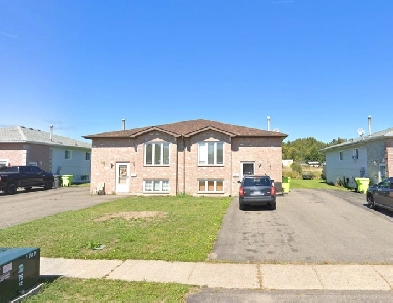 2 Beds 1 Bath - Apartment