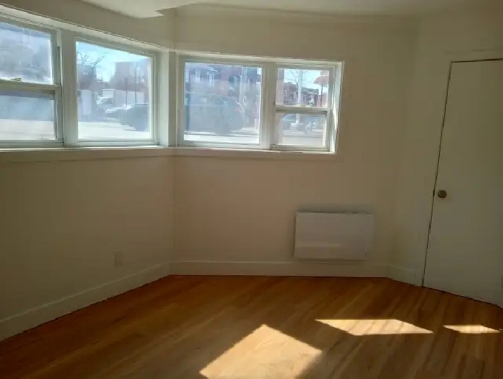 Beau 3 1/2 – Rosemont/Petite-Patrie – Fraichement rénové