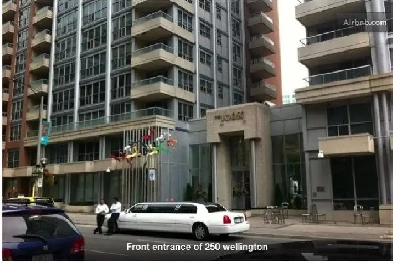 May 1st, Cozy Private Furnished Den/Room, Downtown Luxury Living