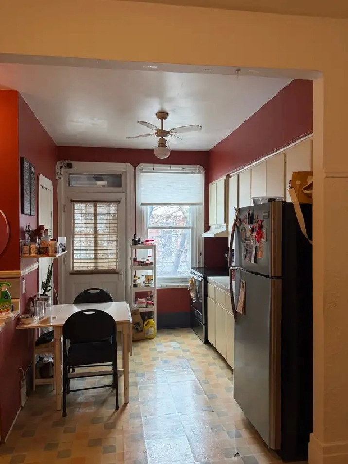 4 1/2 tout équipé à sous-louer pour un mois