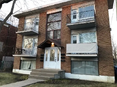 4 1/2 Vieux Longueuil