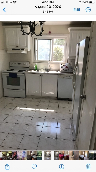 Room for rent in Oakville closed to Sheridan