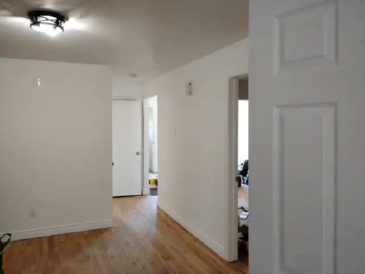 5 et demi avec GARAGE ET STATIONNEMENT A MONTREAL