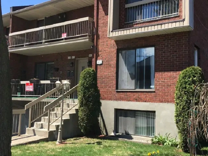 4 1/2 à louer à Ahuntsic