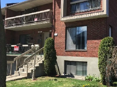 4 1/2 à louer à Ahuntsic