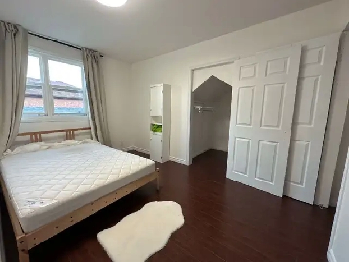 Private room for rent  - female only