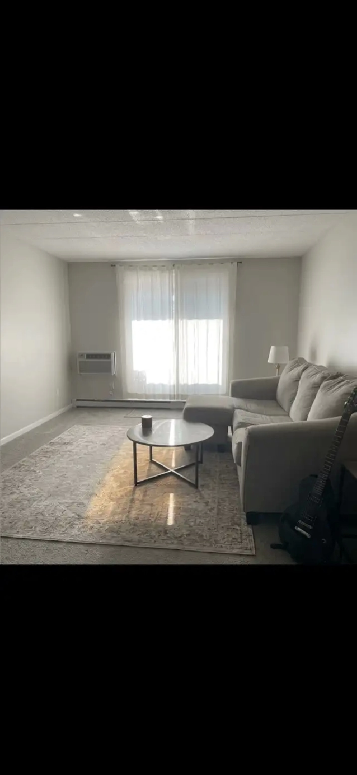 Sublet. One Bedroom. Moray Village