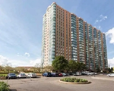 1 Bed   Den, ! Washroom Condo Near Cooksville GO Station
