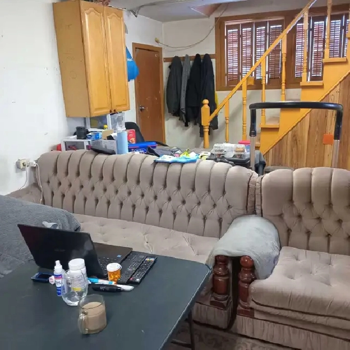 Room for Rent Cheap Cheap  all inclusive Hydro  own room parking