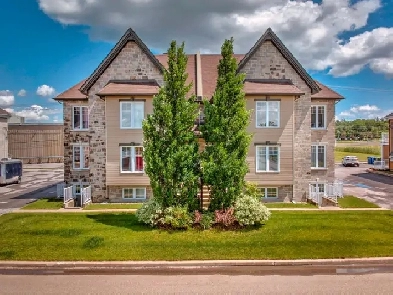 Bel appartement / logement 4 1/2 à Lavaltrie