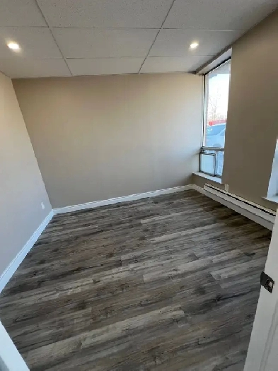 Unit 5 / 8 / 16: Warehouse   Office for Rent Mississauga