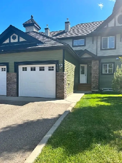 AIRDRIE: Rent to Own 3 Bedroom Townhome in Sagewood