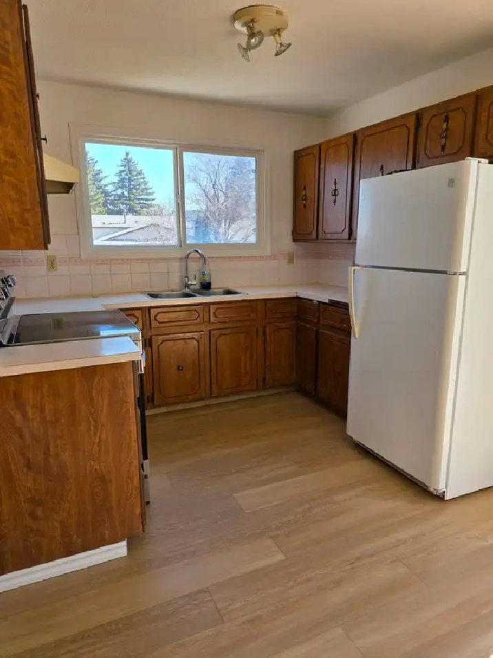 3 bedroom main level bungalow