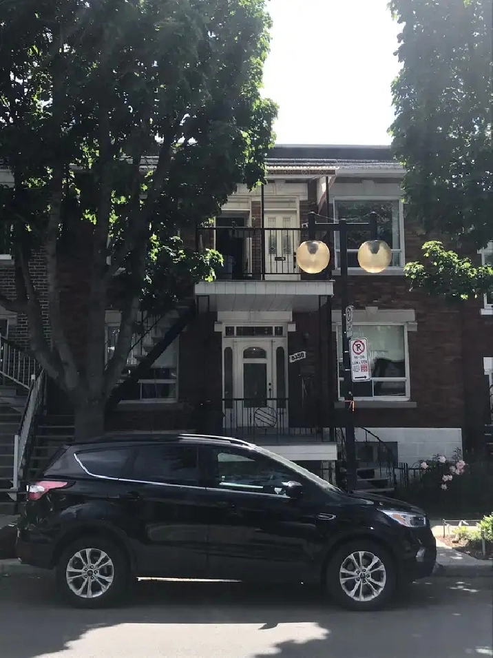 A Louer Grand 41/2 Secteur Villeray