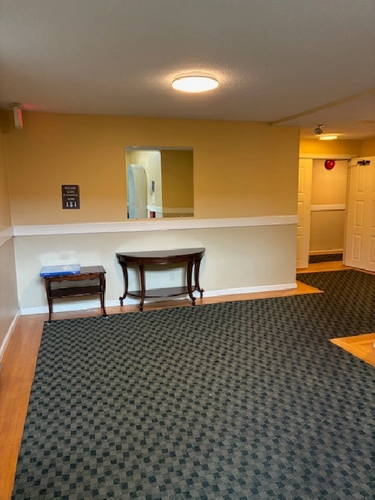 Upper Fernwood /Rockland area 2bed. 1 bath   1200Sq. ft