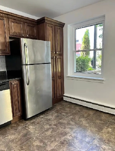 2 Bedroom Condo near Brockville General Hospital