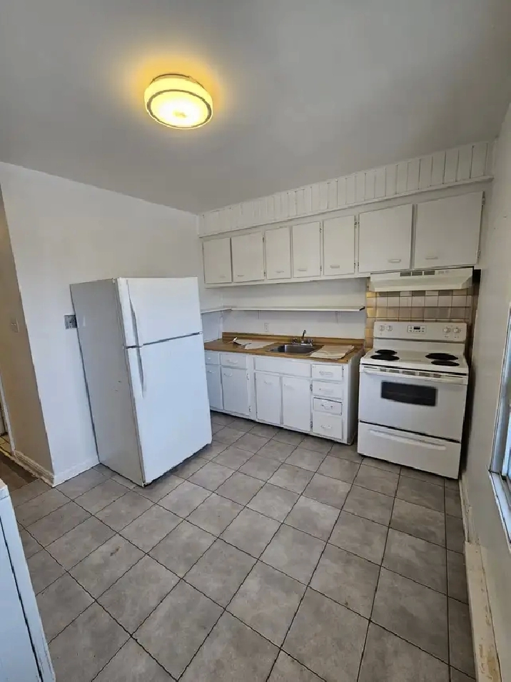 Appartement 31/2 à louer - 4 minutes à pied du Collège Rosemont