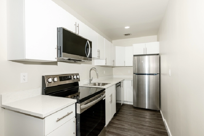 Adsum Gardens - Two-Bedroom Suite Apartment for Rent