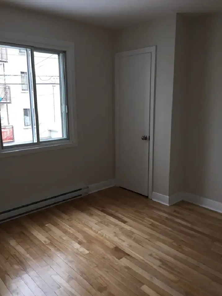 Très beau 4 ½ - 6925 Bloomfield