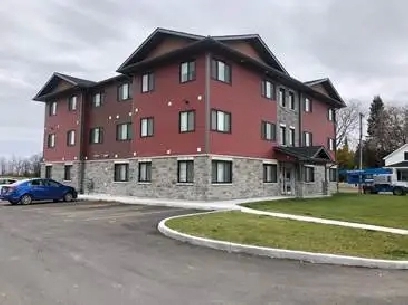 AVAILABLE NOW - LARGE TWO BEDROOM UNIT- ALFRED