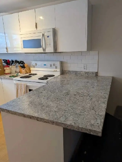 looking for roommate