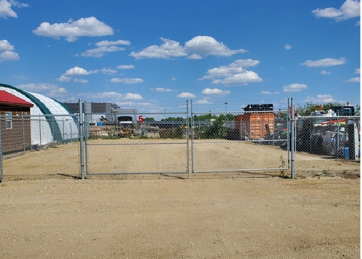 COMPOUND SPACE FOR RENT 50x100'