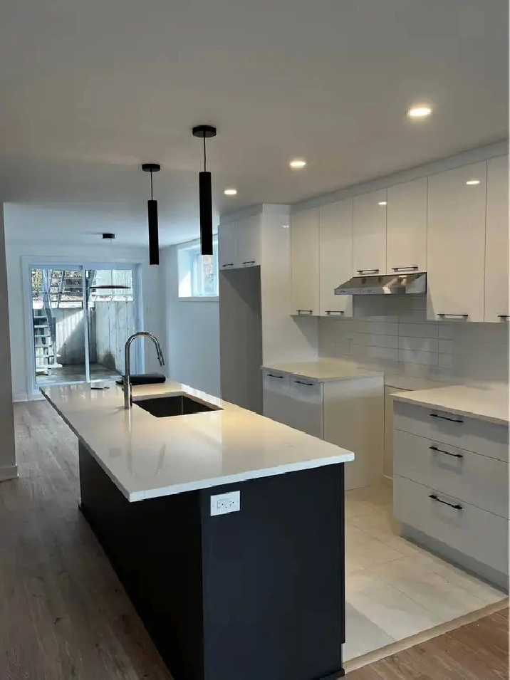 Grand 5½ moderne - construction 2024 - Rez-de-jardin - Longueuil