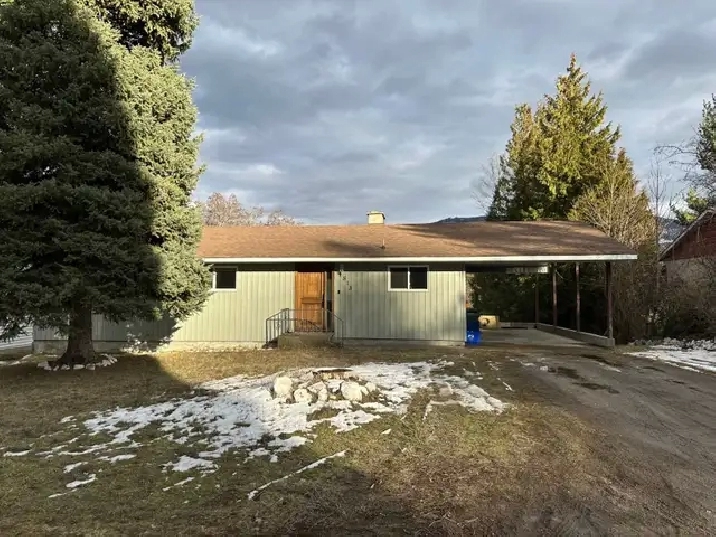 3 Bedroom 1.5 Bath House for Rent $2,500