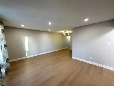 Renovated 3-Bedroom Main Floor Prime South
