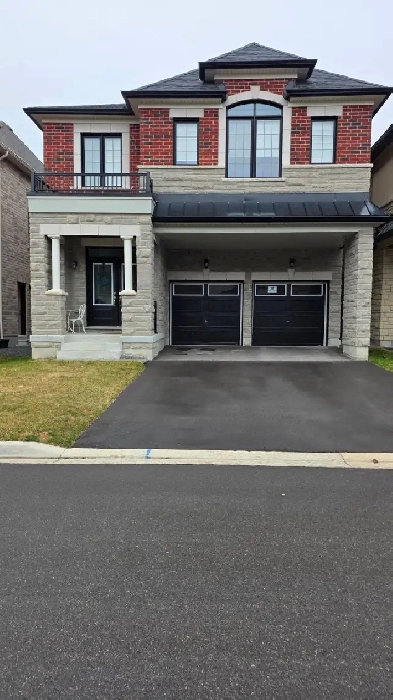 4BR Detached Home for Rent in North Pickering