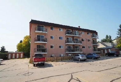 2 Bedroom Condo! In-Suite Laundry! Storage!