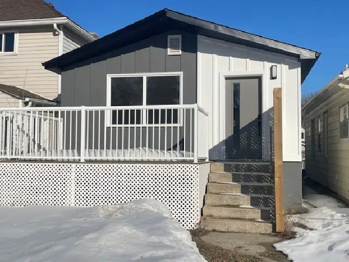 2.5 bedroom house for rent