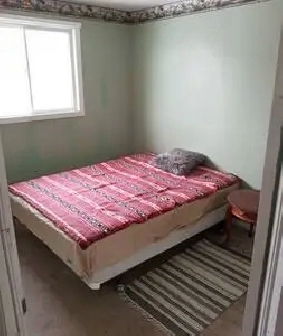 Room For Rent in a 3 Bedroom House