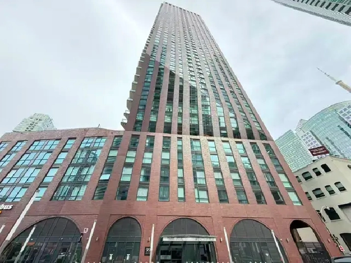 Adelaide and John Luxury Studio Condo for Rent at Downtown TRT