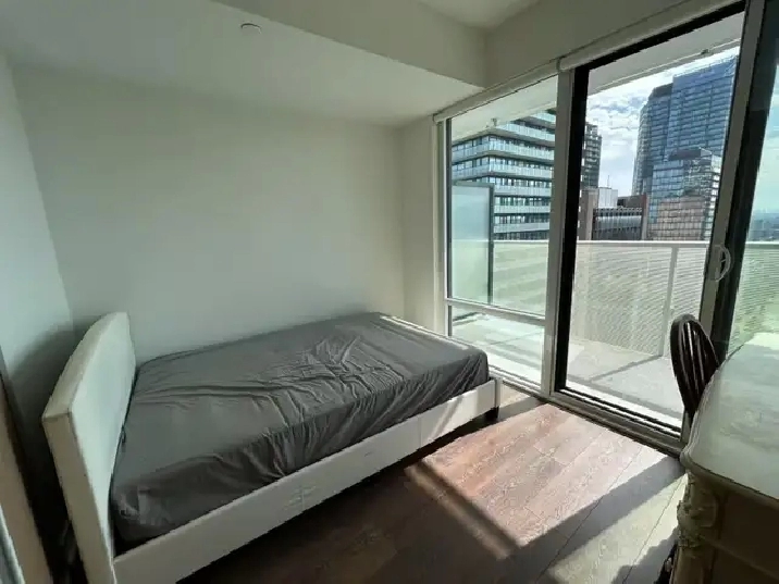 New Furnished 2BedCondo Yonge/Wellesley | 27F | Uof T & TMU Rent