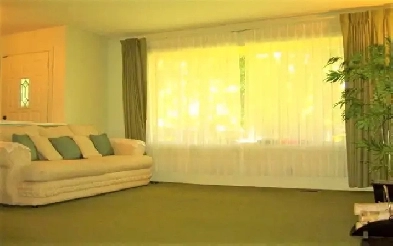 Large Furnished room. Utilities included, Free WIFI, Female only