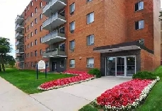 ALL INCLUSIVE-Cedar Towers-1BR  with PARKING SPACE in CAMBRIDGE