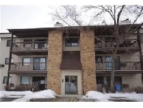 Great Lakeview Location - 2 Bedrooom