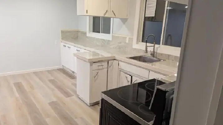 St Albert Upper Floor  Bungalow