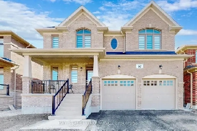 Georgina 4 Bedroom, 4 Bathroom Detached 2-Storey Home For Lease