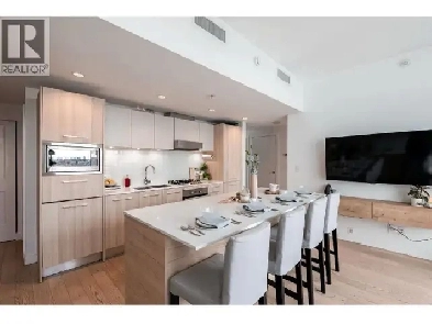 2 bed 2 bath   private roof top (penthouse)