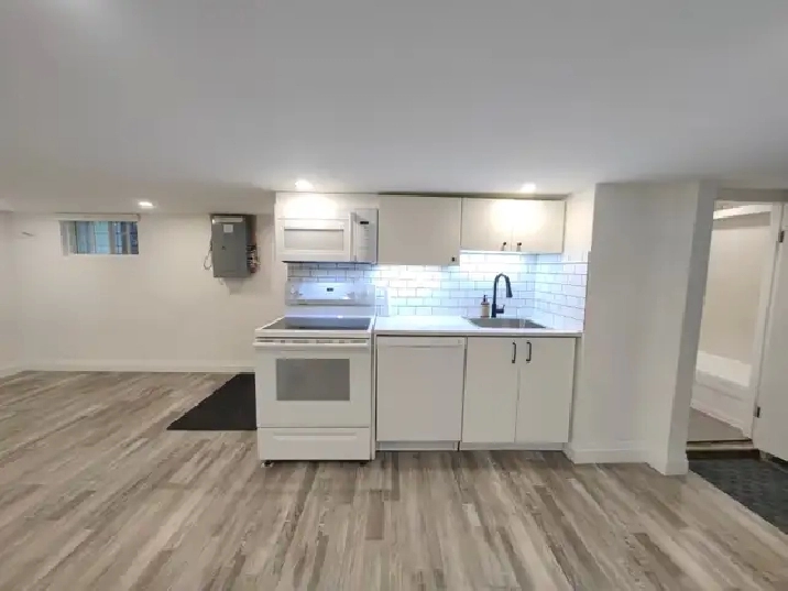 $1395/mo Basement Unit Includes All Utilities - King & Sherman