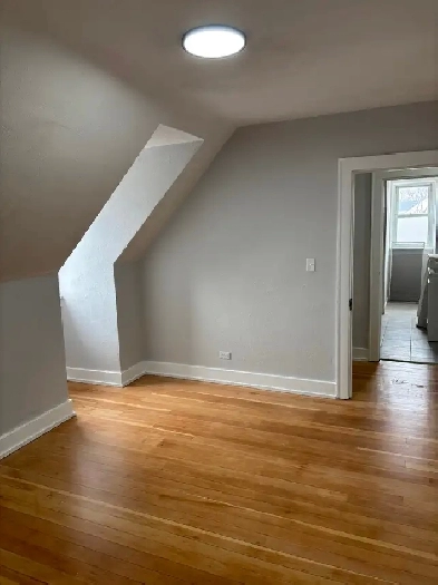 256 Pim St 1 Bedroom Apartment Available May 1st