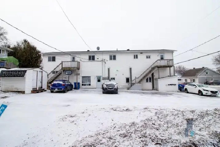 Appartement à Louer - 310 rue Belanger